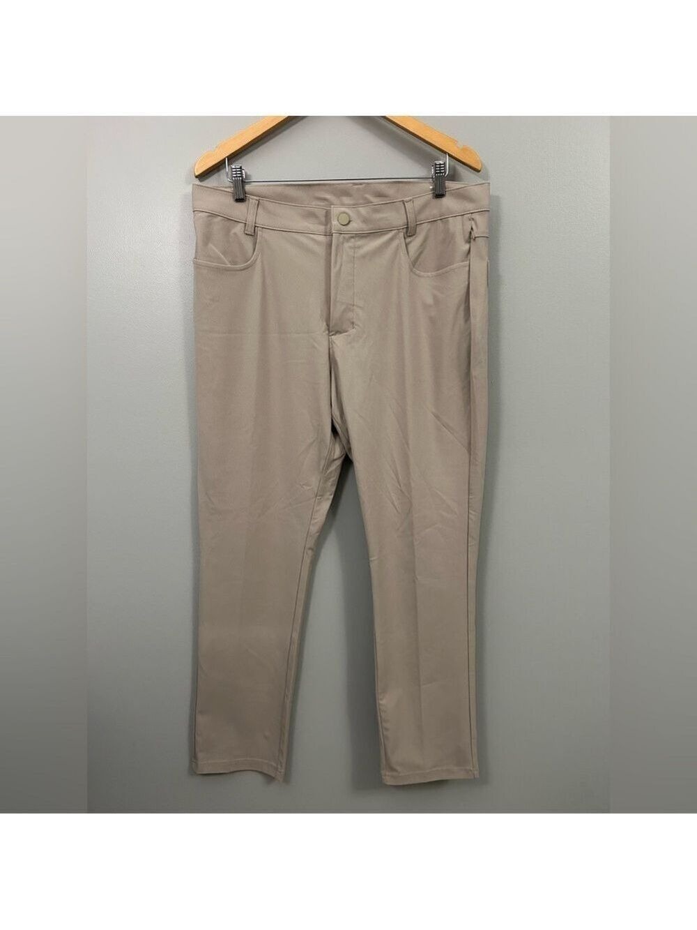 Old Navy Men's Khaki Chinos Size 36 Tan
